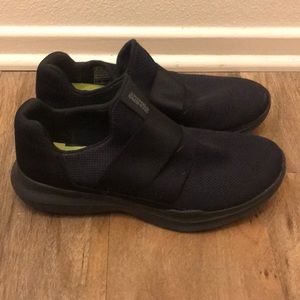 Skechers GoRun Mojo slip on running shoe